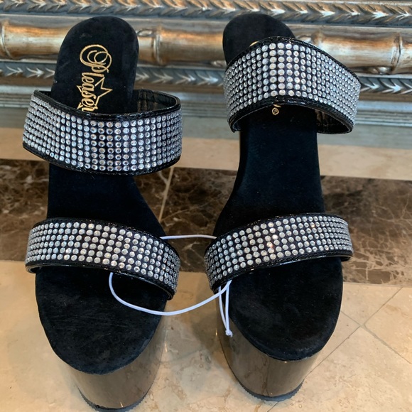 New Pleaser Rhinestone Heels Size 7 - Picture 3 of 6